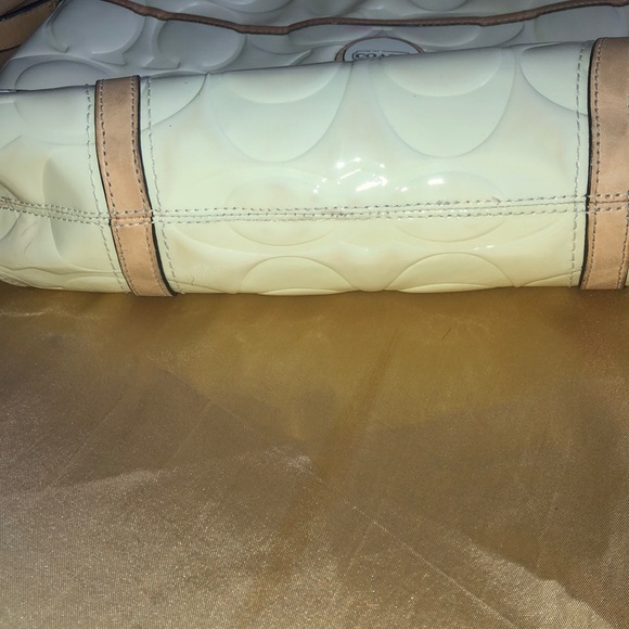 Coach patent leather hobo bag - Picture 2 of 8